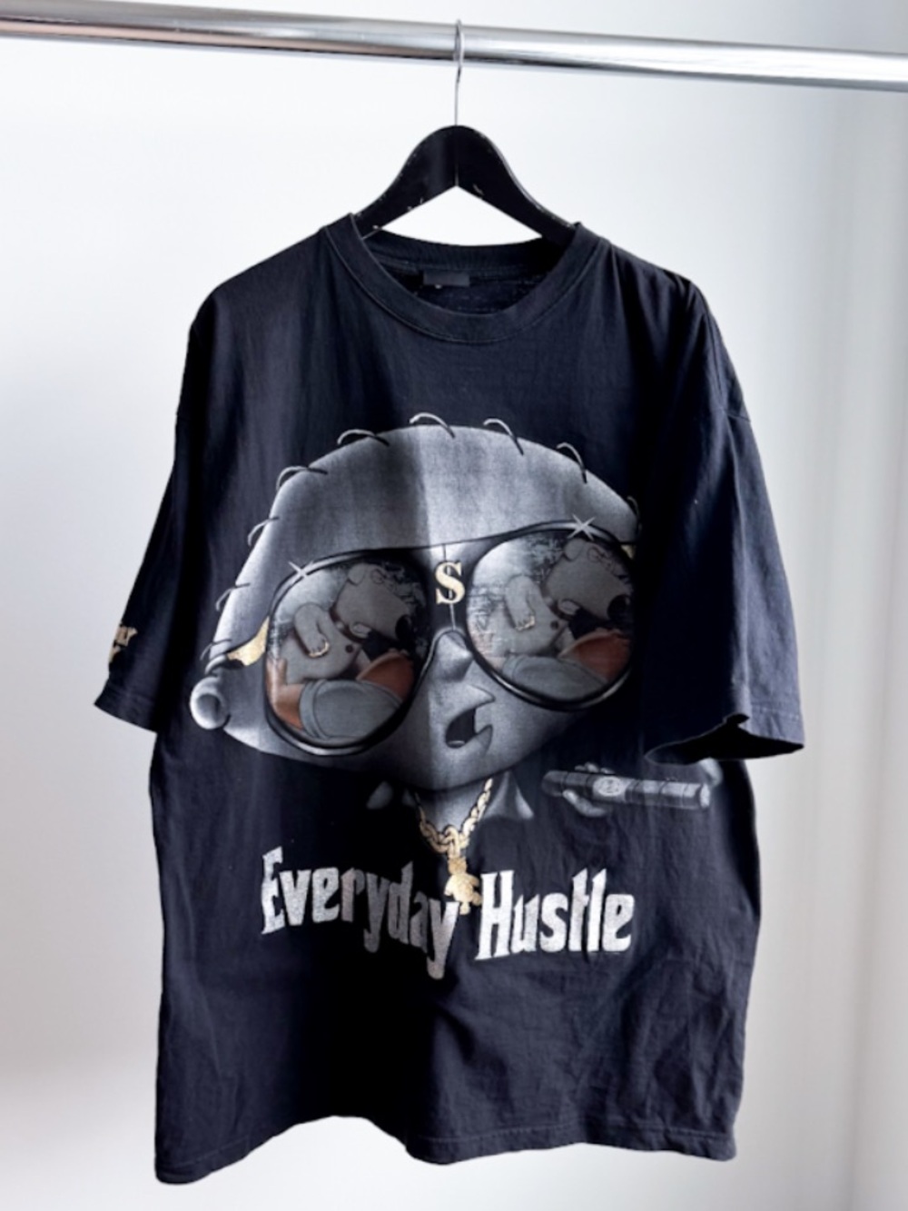 Vtg Y2K Family Guy Stewie Everyday Hustle Rap Tee Made in USA XL 25.25x32.25